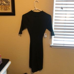 Green bodycon dress